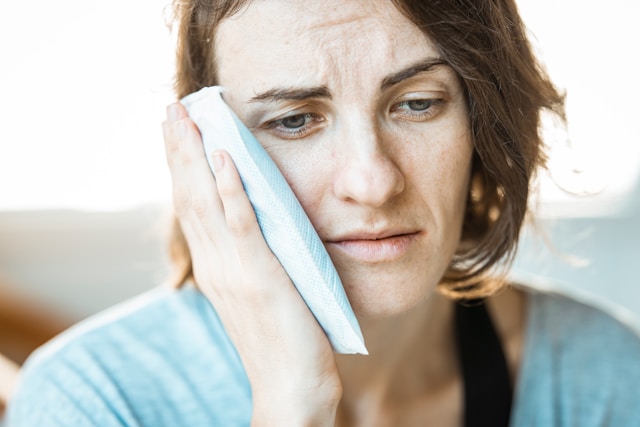 jaw pain temporomandibular joint treatment - cabinet dentaire